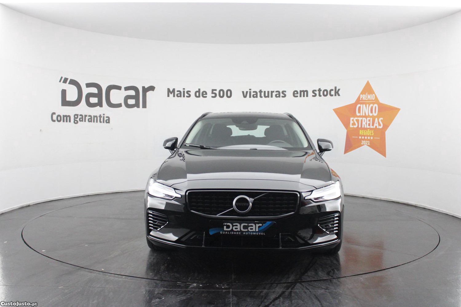 Volvo V60 T6 AWD R-DESIGN (AUTO) - 21 foto 2