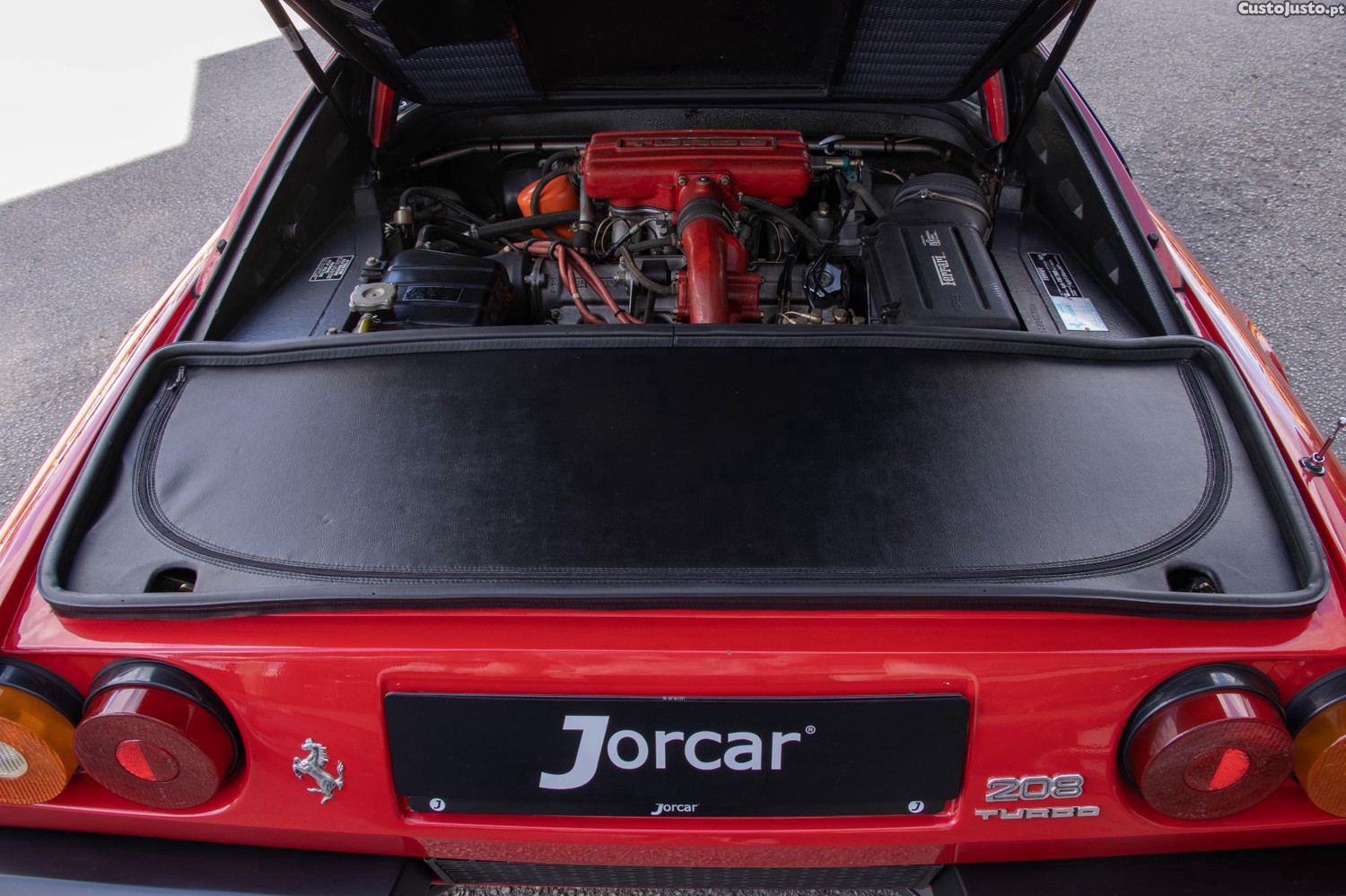 Ferrari 208 GTB Turbo — fotografia 3