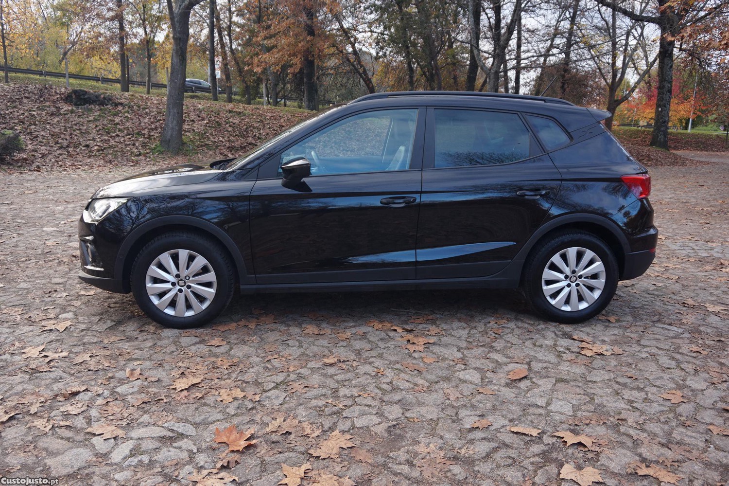 SEAT Arona 1.0 TGI XCELLENCE — fotografia 4