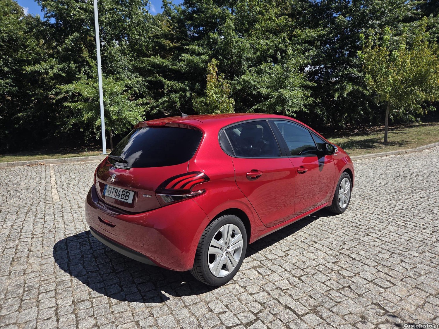 Peugeot 208 Style — fotografia 11