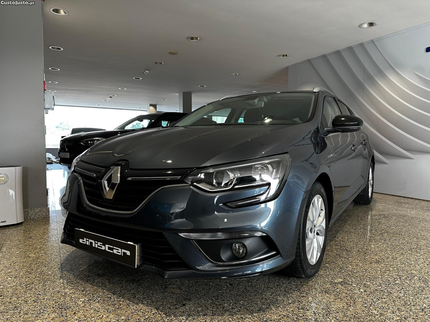 Renault Mégane 1.5 Blue dCi Limited - 18 — photo 3