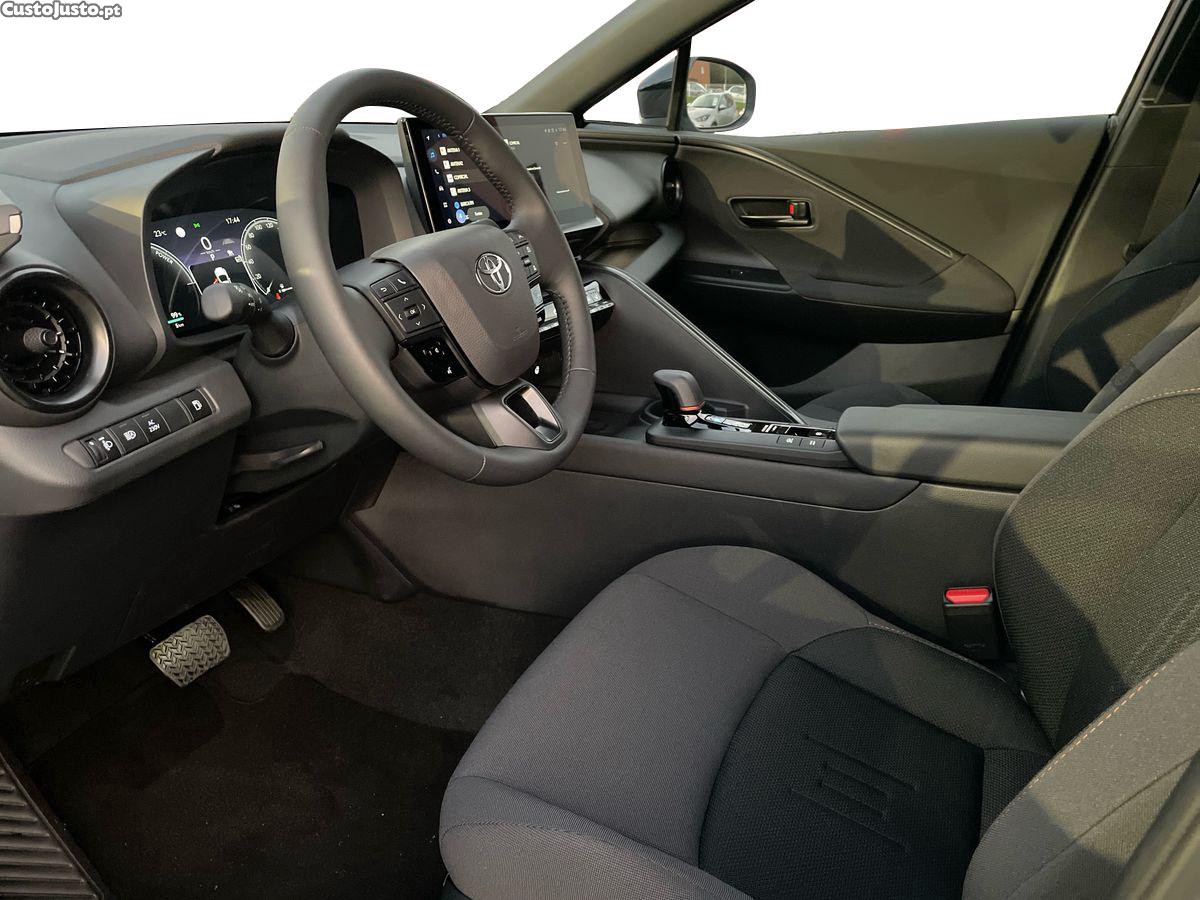 Toyota C-HR 2.0 HDF Plug-in Square Collection — fotografia 5