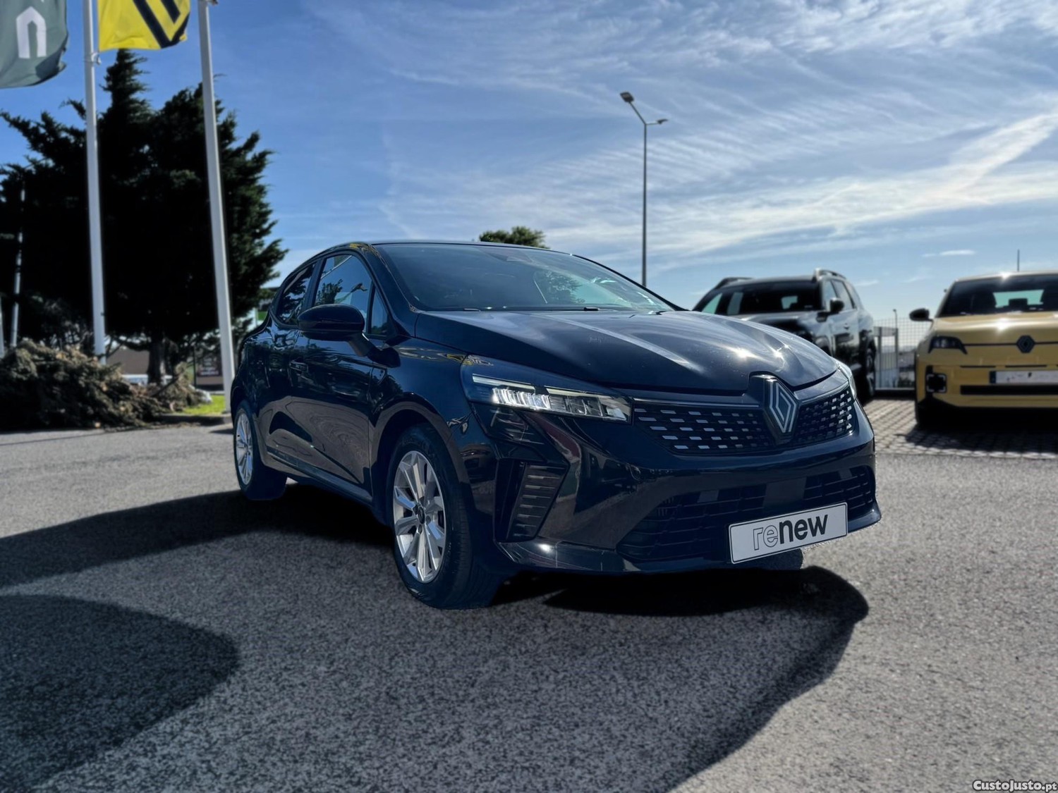 Renault Clio 1.0 TCe Evolution — photo 3