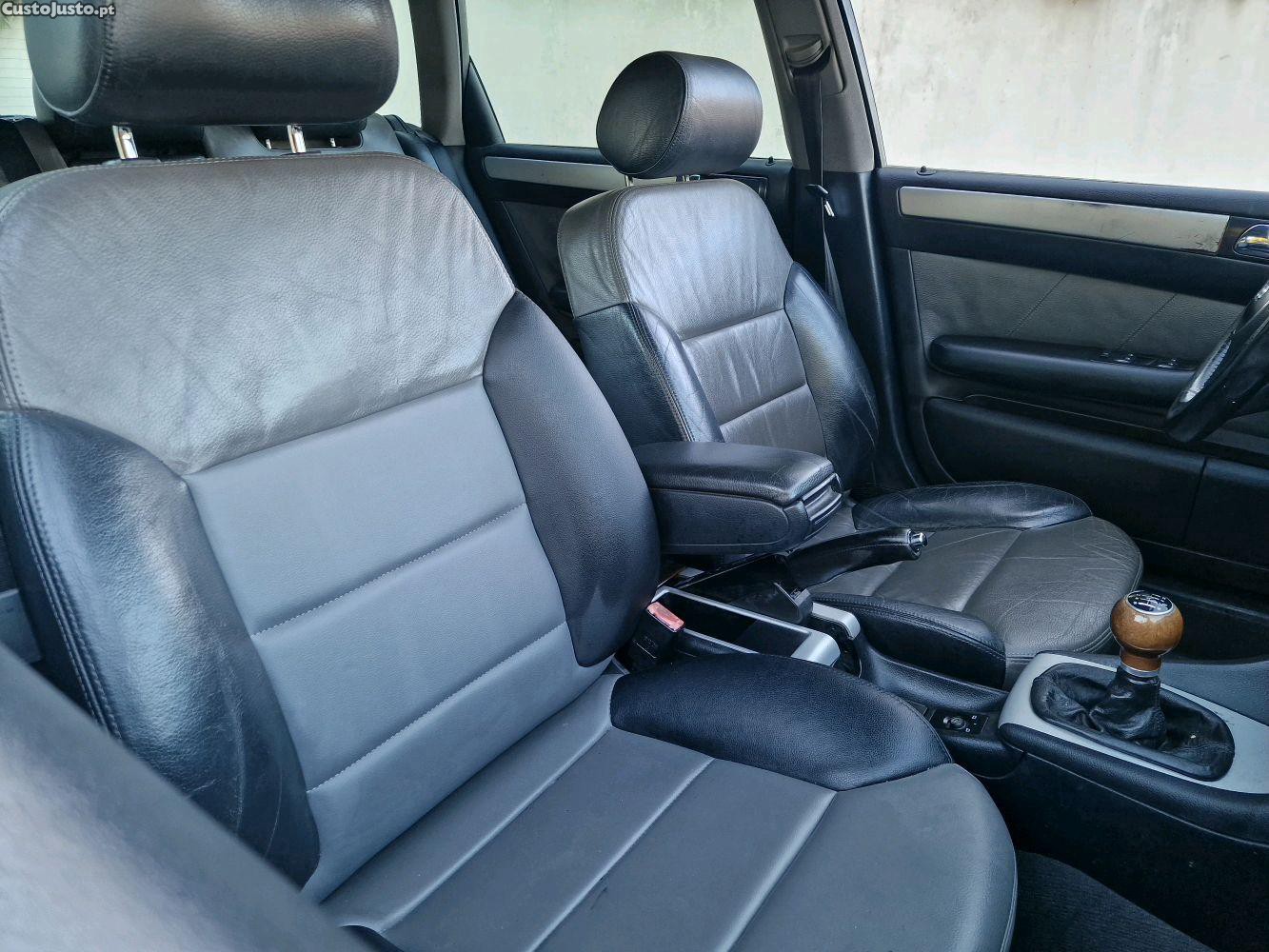 Audi A6 Allroad 2.5 TDI 180cv Quattro — fotografia 3