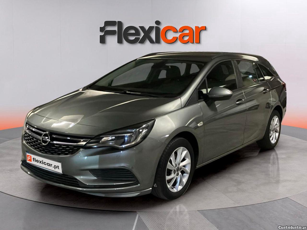 Opel Astra Sports Tourer 1.6 CDTI Business Edition S/S — photo 2