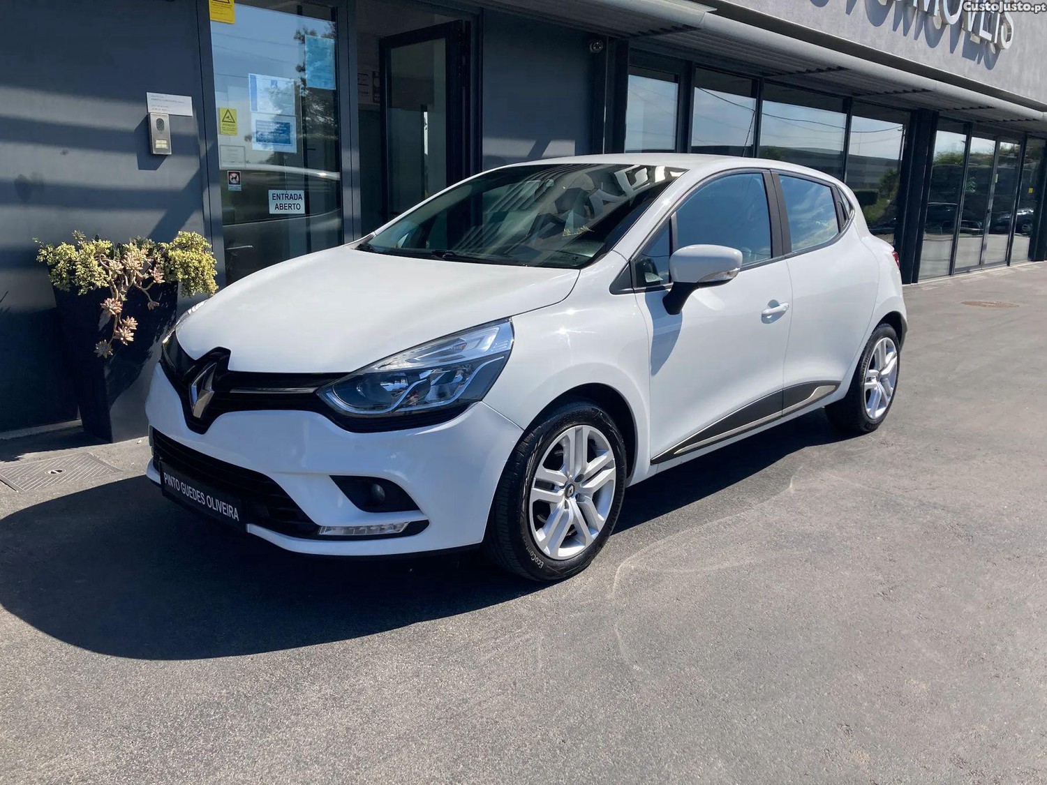 Renault Clio ENERGY TCe 90 Start - 19 — photo 3
