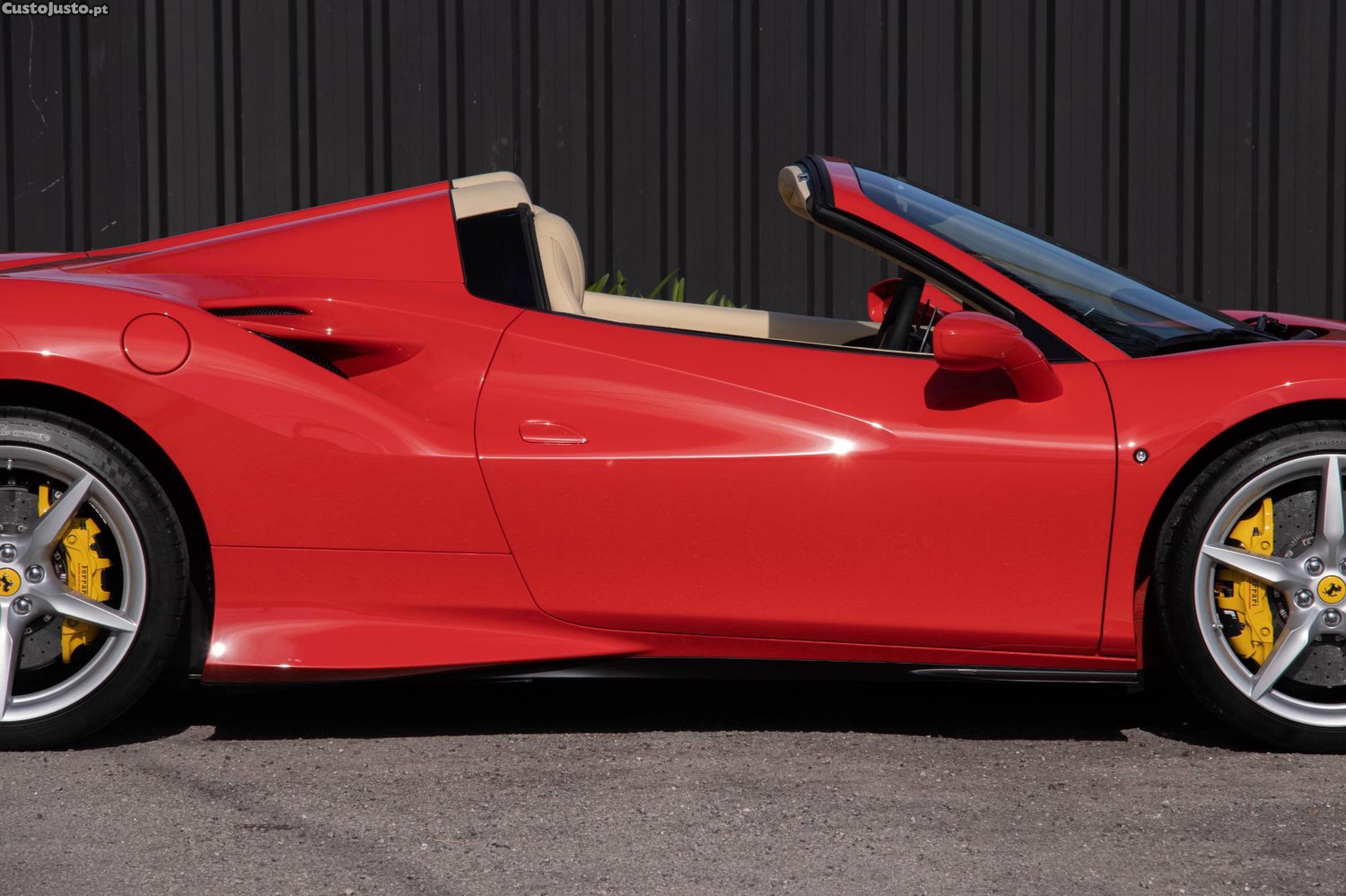 Ferrari F8 Spider V8 — fotografia 15