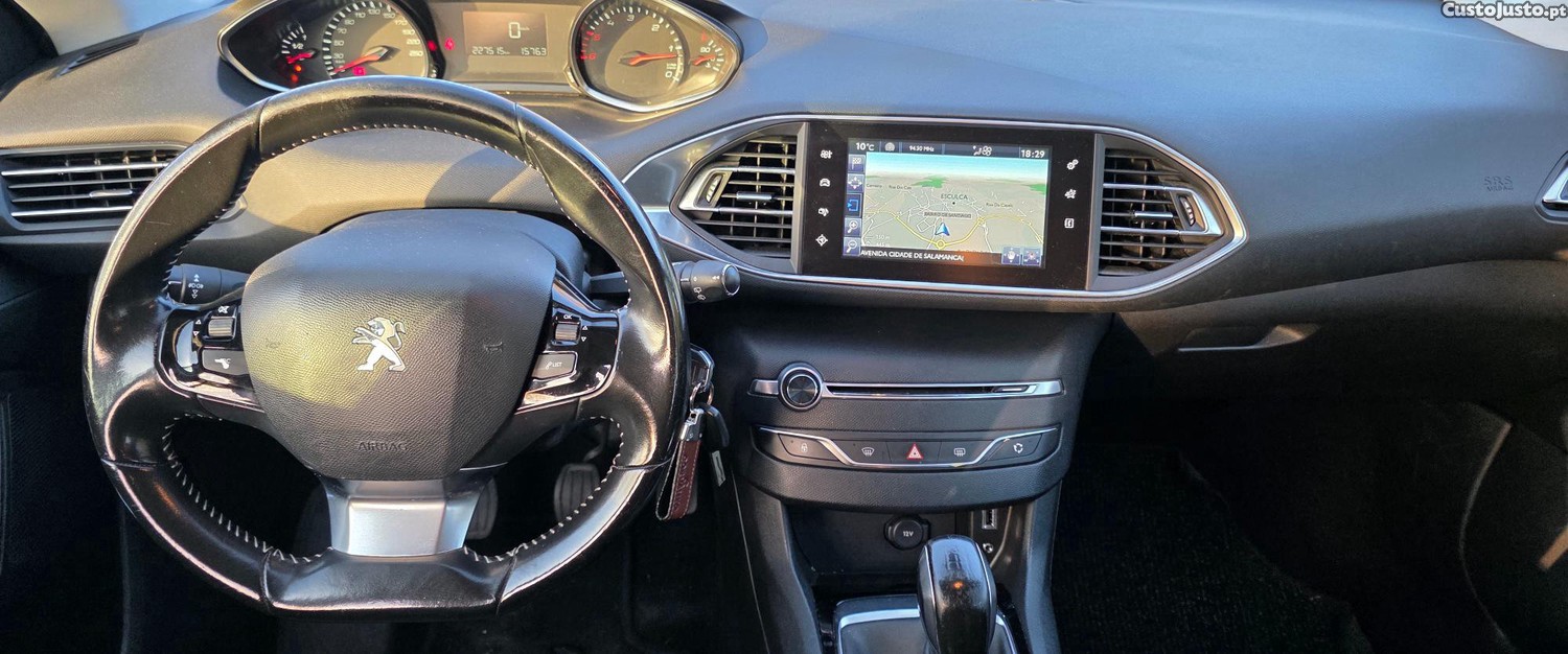 Peugeot 308 1.6 BlueHdi Style Nacional 1dono — fotografia 4