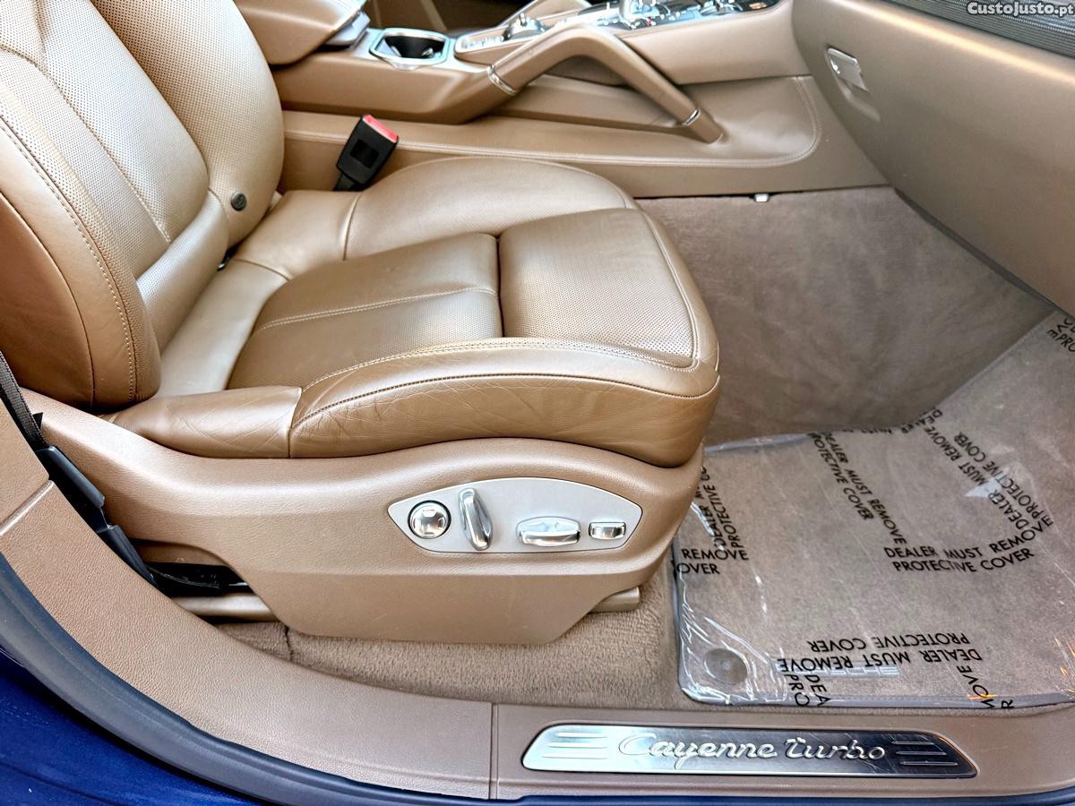 Porsche Cayenne Turbo — fotografia 33