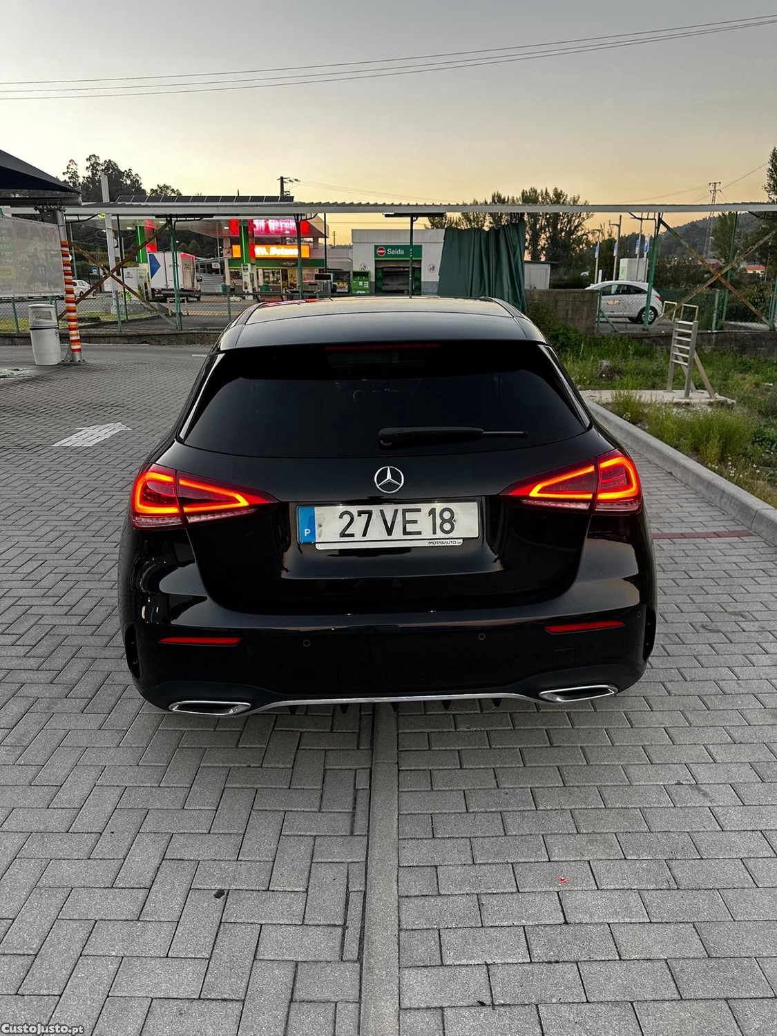 Mercedes-Benz A 180 D AMG Line - 18 — photo 4
