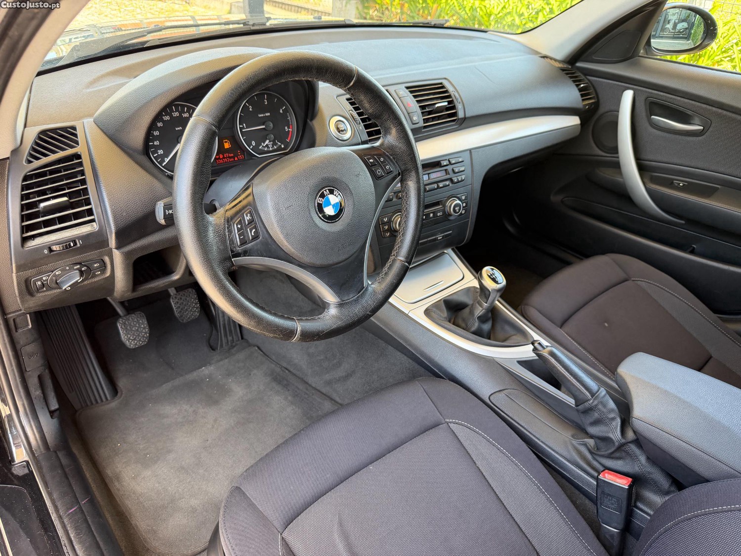 BMW 118 d 5P (Nacional) — fotografia 7