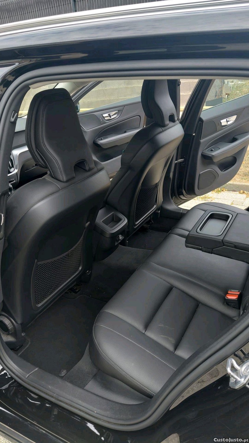 Volvo V60 D4 — fotografia 5