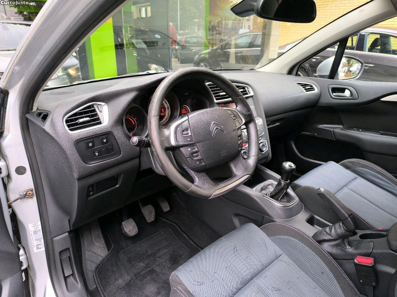 Citroën C4 1.6HDI — fotografia 5