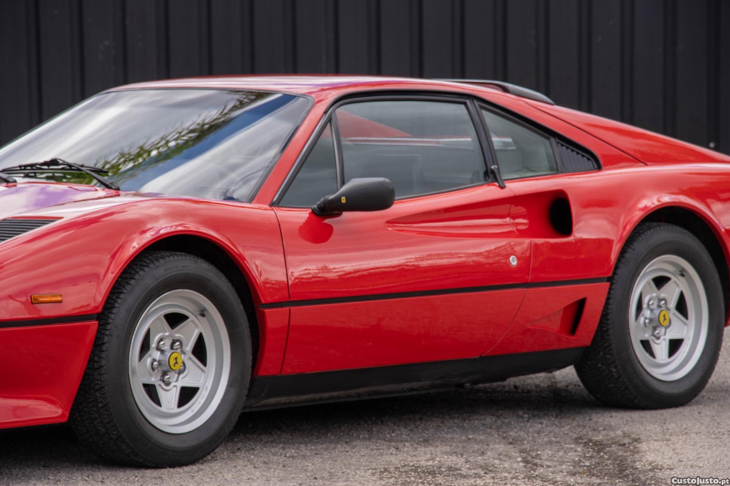 Ferrari 208 GTB Turbo — fotografia 25