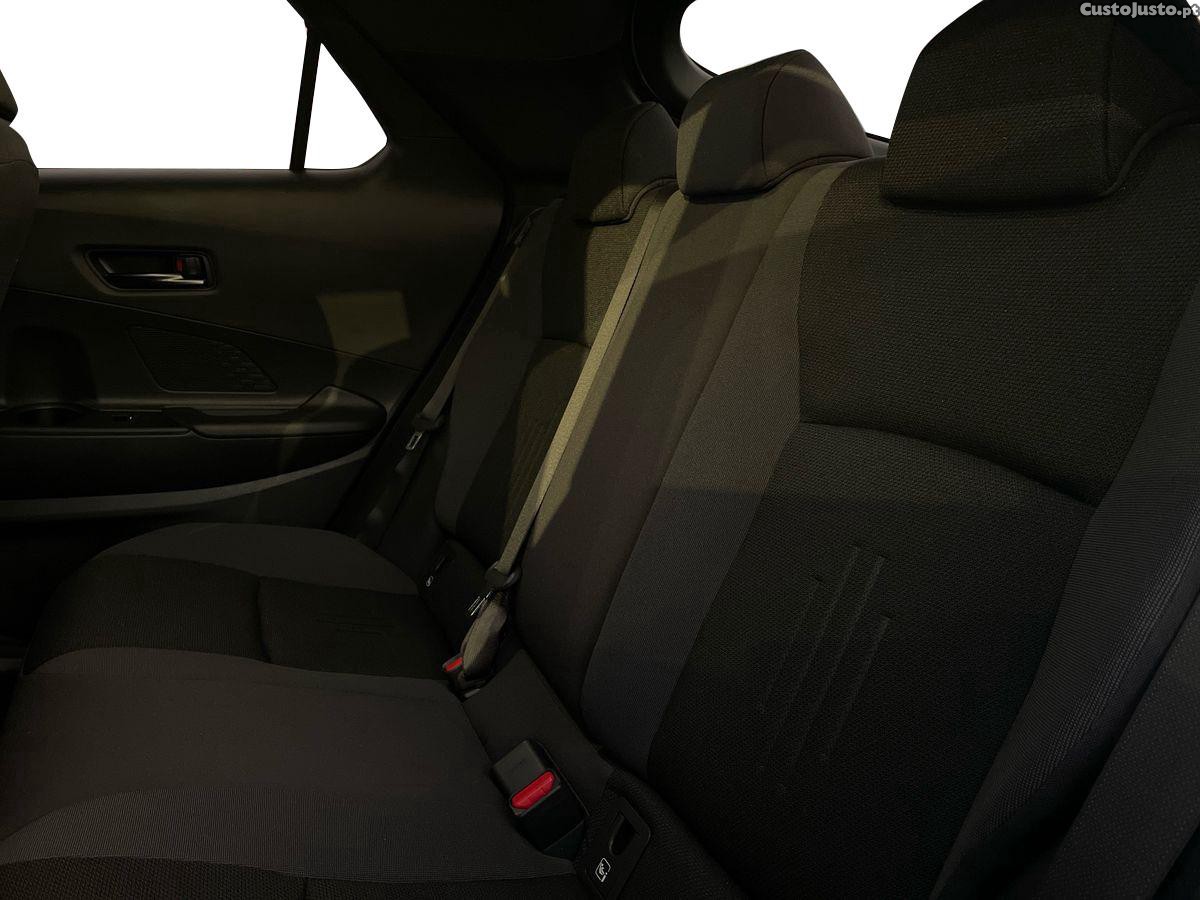 Toyota C-HR 2.0 HDF Plug-in Square Collection — fotografia 6