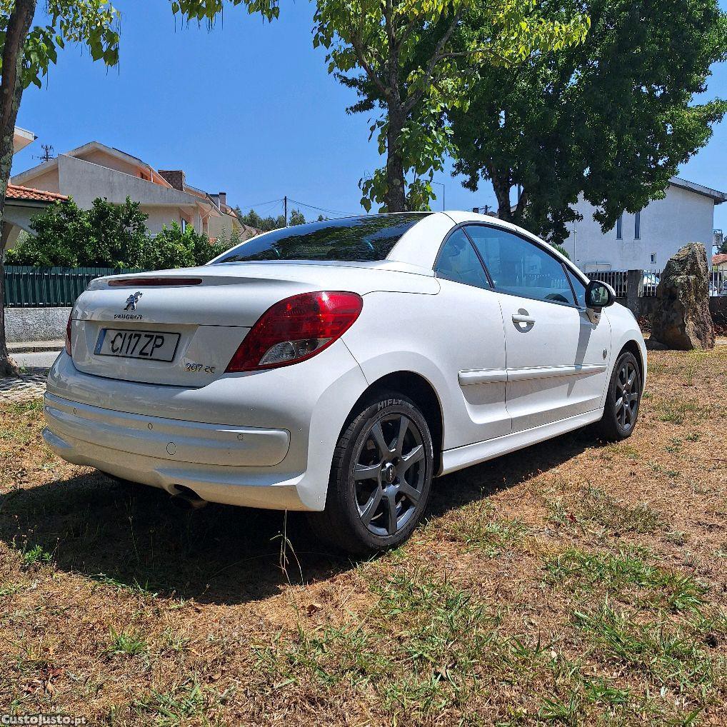 Peugeot 207 cabrio roland garros - 12 foto 5