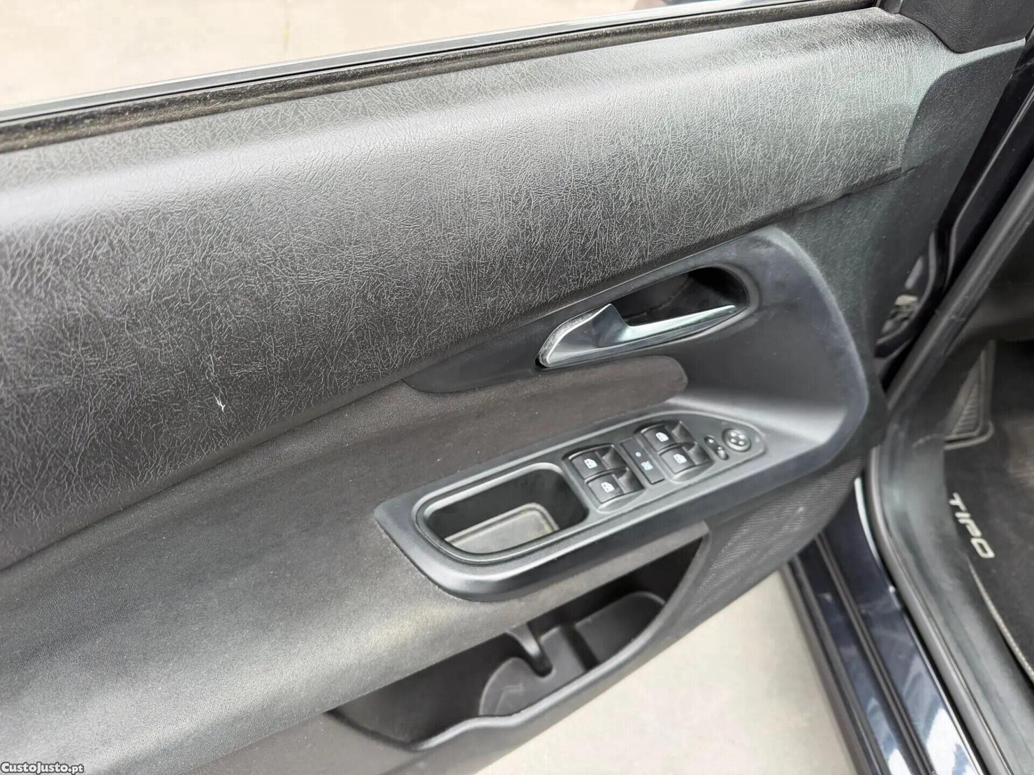 Fiat Tipo 1.3 Multijet City Life — fotografia 12