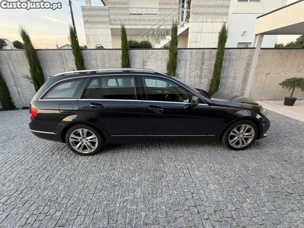 Mercedes-Benz C 220 C-220 BlueTEC Elegance BE — fotografia 7