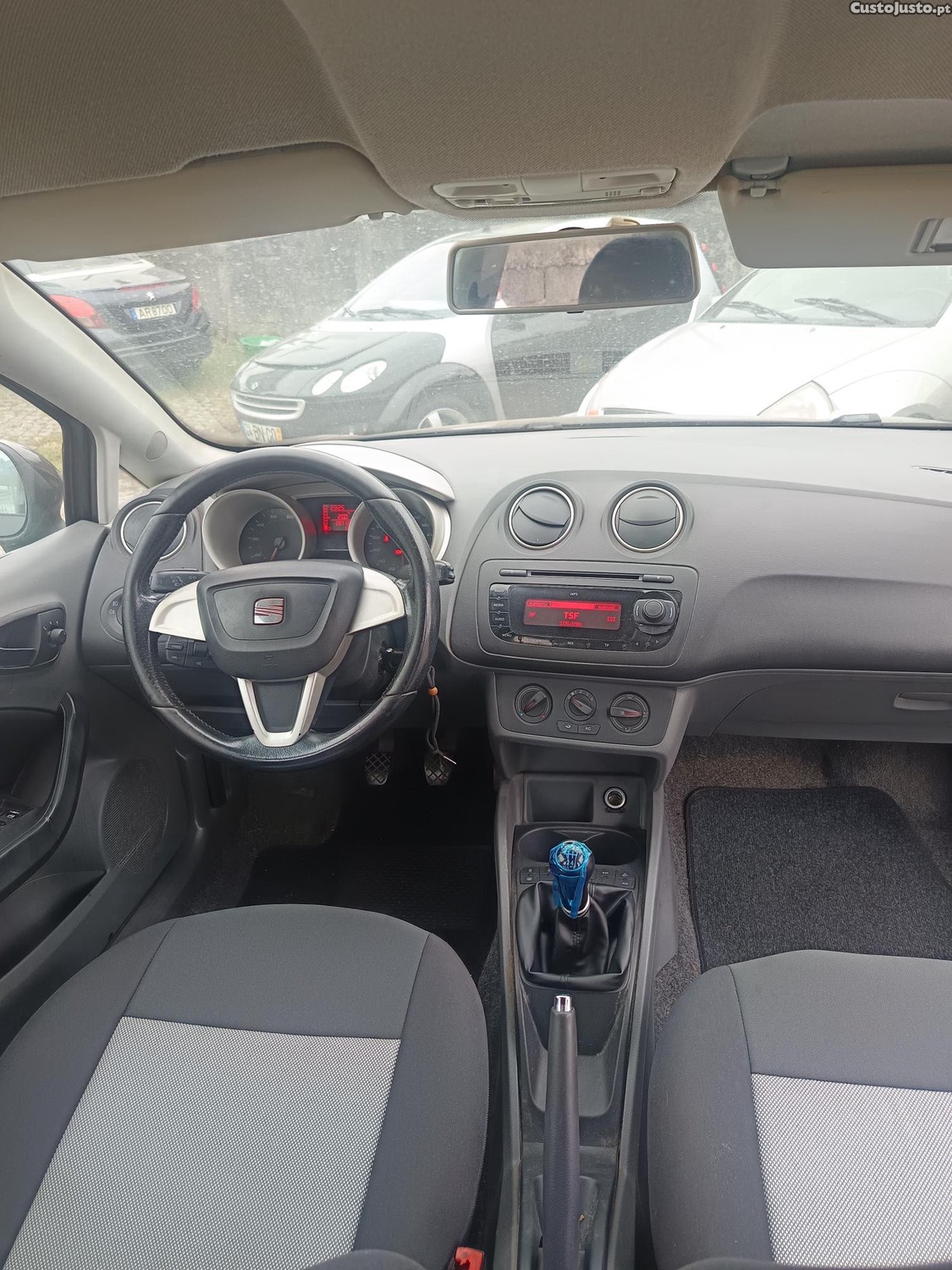 Seat Ibiza Sport - 10 foto 3