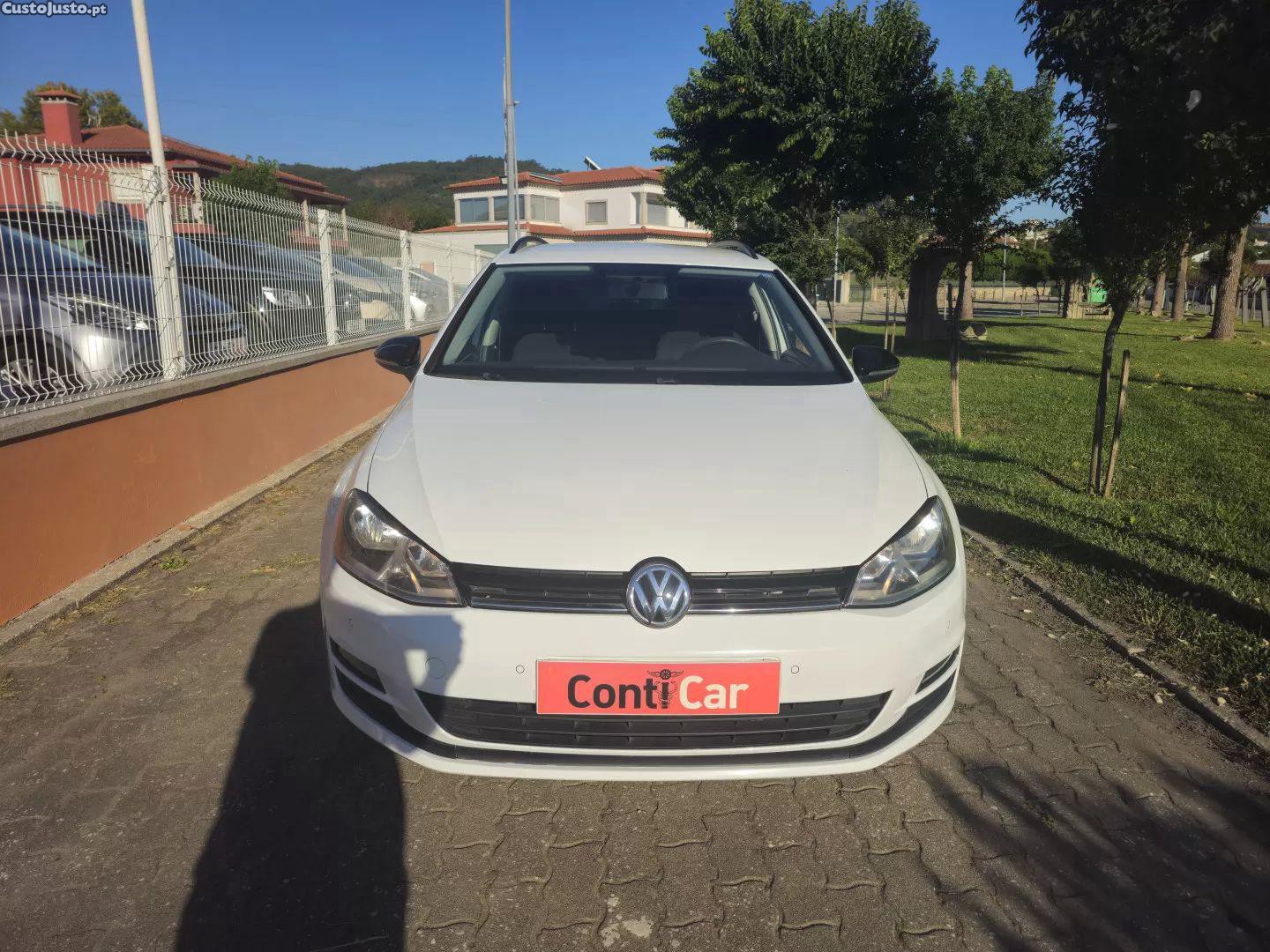 VW Golf 1.6 tdi confortline — photo 2