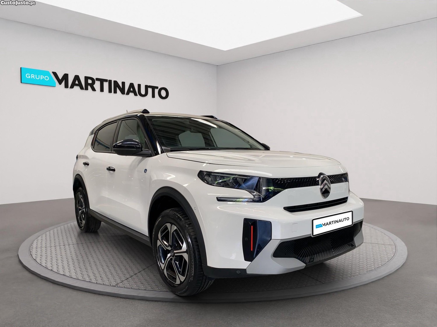 Citroën e-C3 Aircross 44 kWh Autonomia Conforto Max - 25 — photo 3