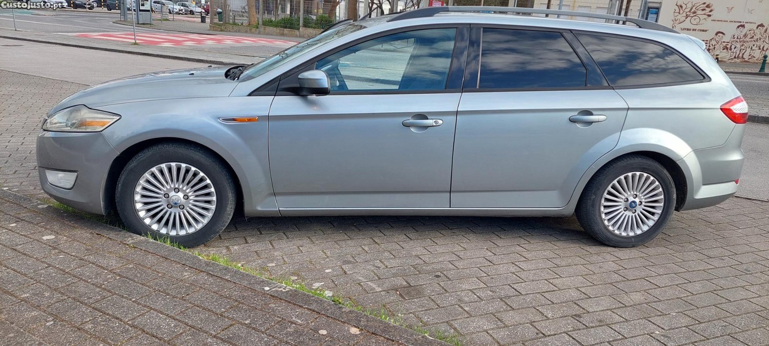 Ford Mondeo 1.8 tdci — fotografia 5