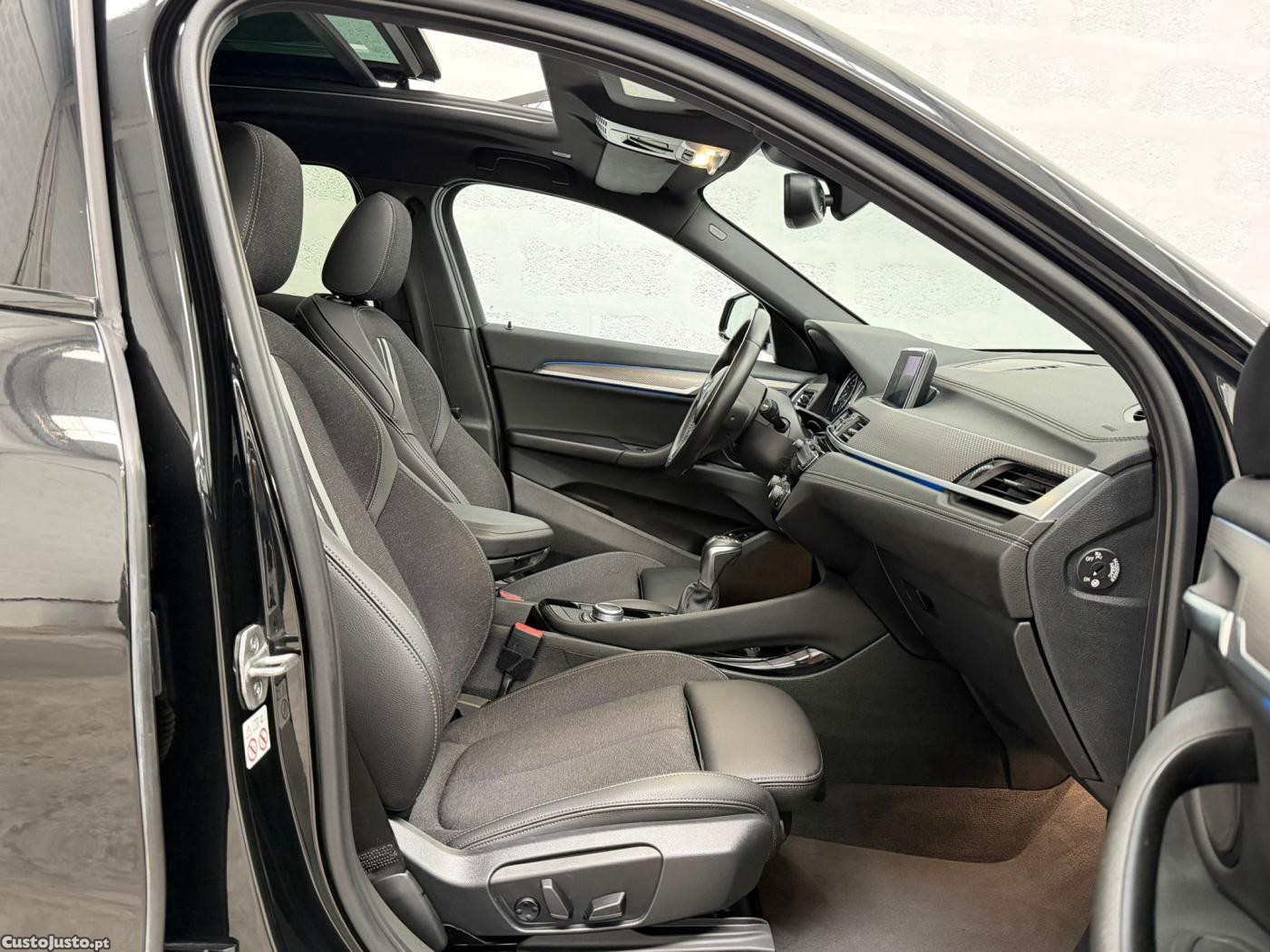 BMW X2 25 e xDrive X Pack M — fotografia 10