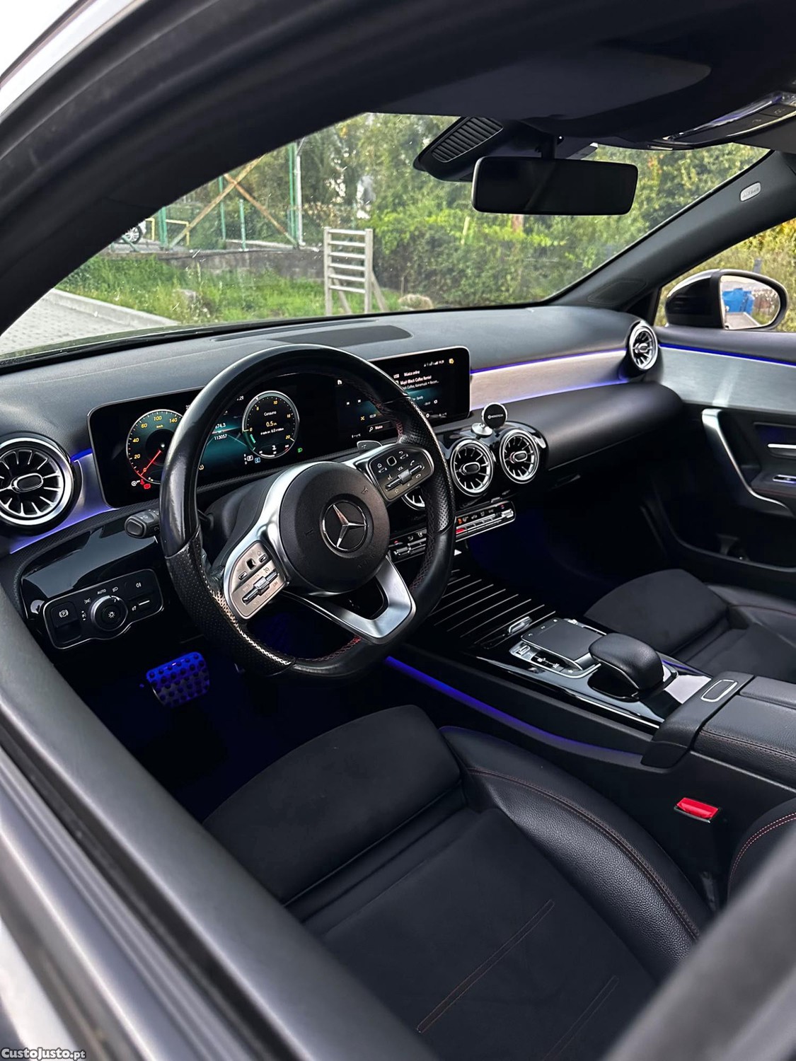 Mercedes-Benz A 180 D AMG Line - 18 — photo 5