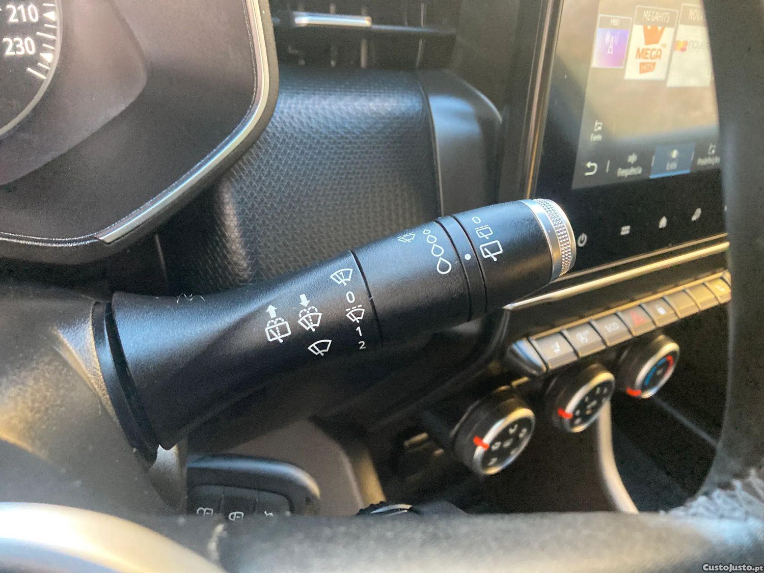Renault Clio 1.0 TCe Evolution — fotografia 18