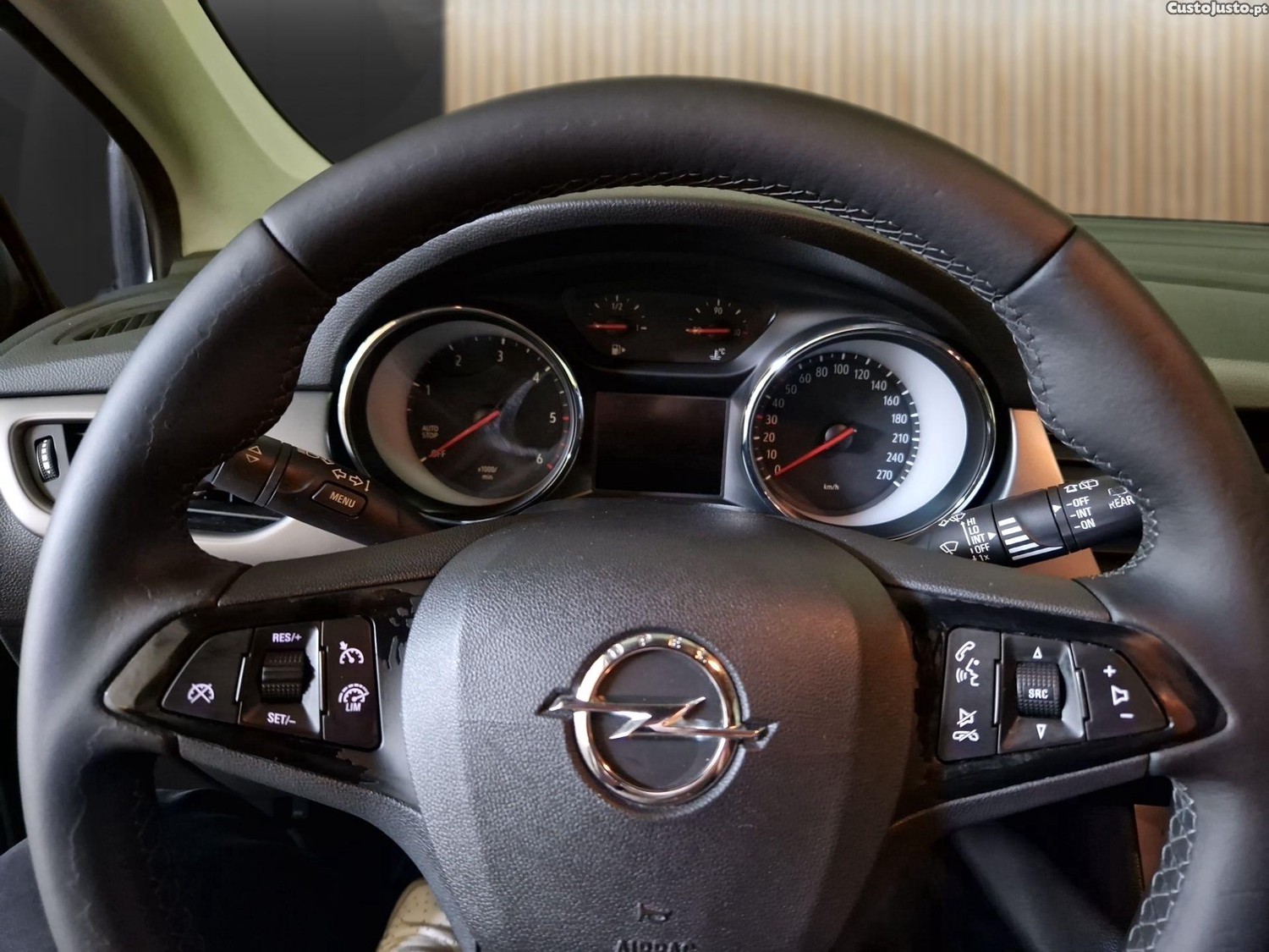 Opel Astra ST 1.6 CDTI — fotografia 6