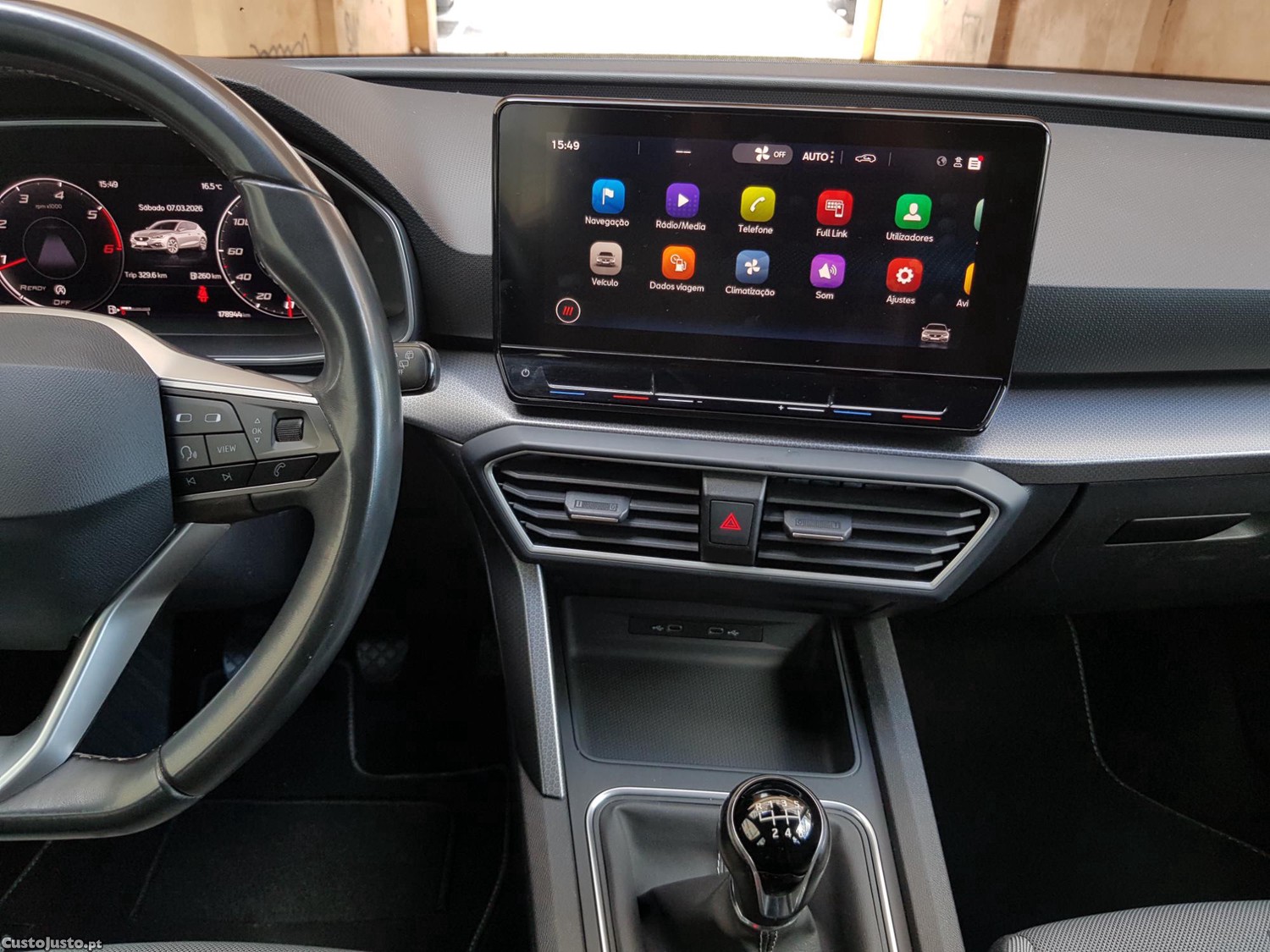 SEAT Leon 2.0 TDi 115cv Nacional — fotografia 13