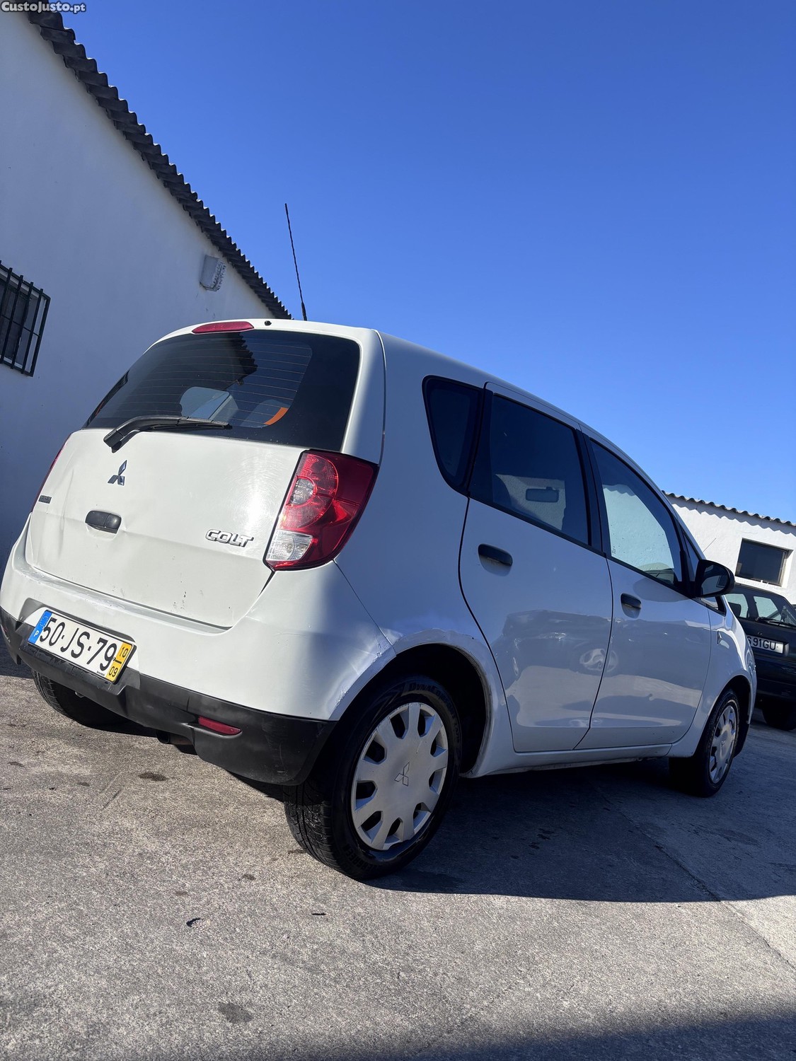 Mitsubishi Colt Confort — fotografia 3