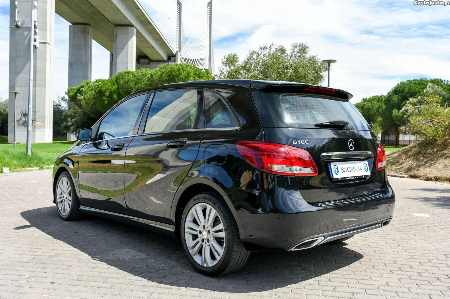 Mercedes-Benz B 180 CDi Style — fotografia 11