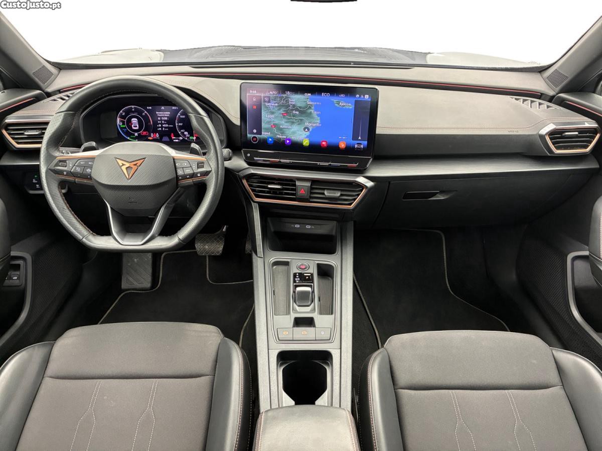 CUPRA Formentor 1.4 e-Hybrid V DSG6 - 24 — photo 4