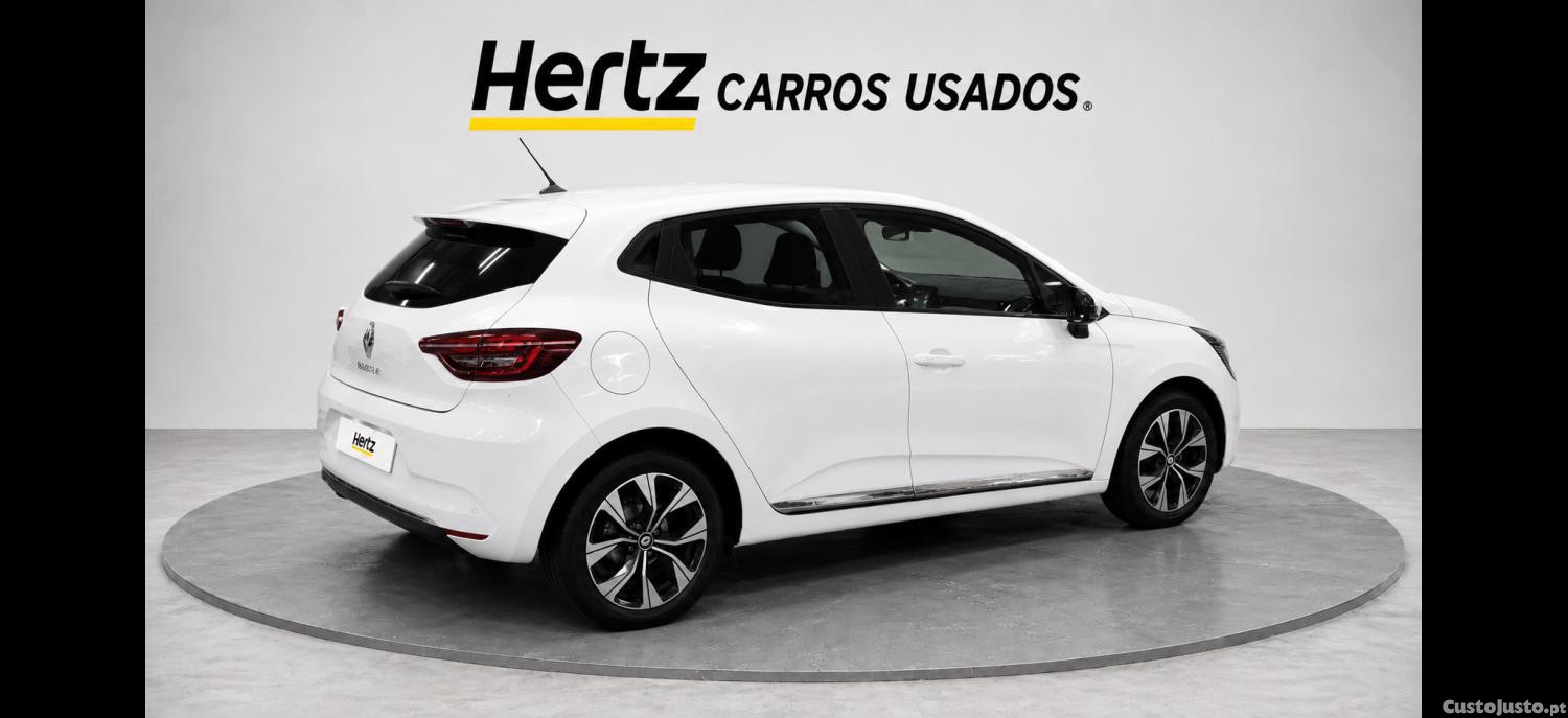 Renault Clio 1.0 Tce Evolution — fotografia 13