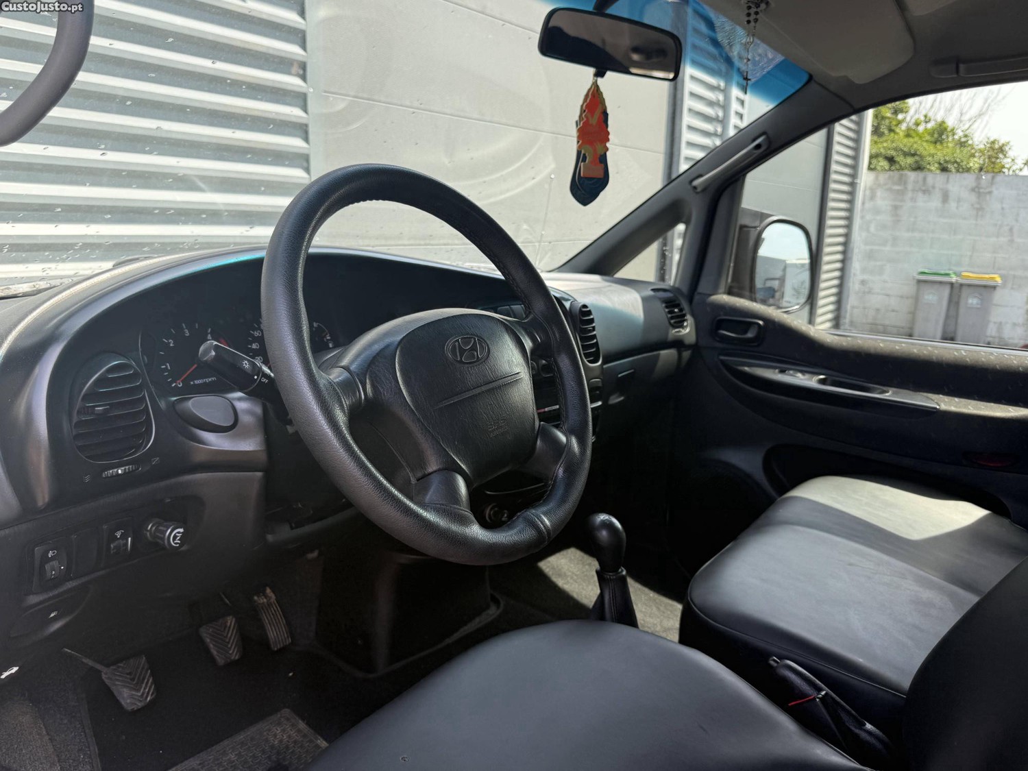 Hyundai H1 2.5 TD 9 LUGARES C/ AC — fotografia 16