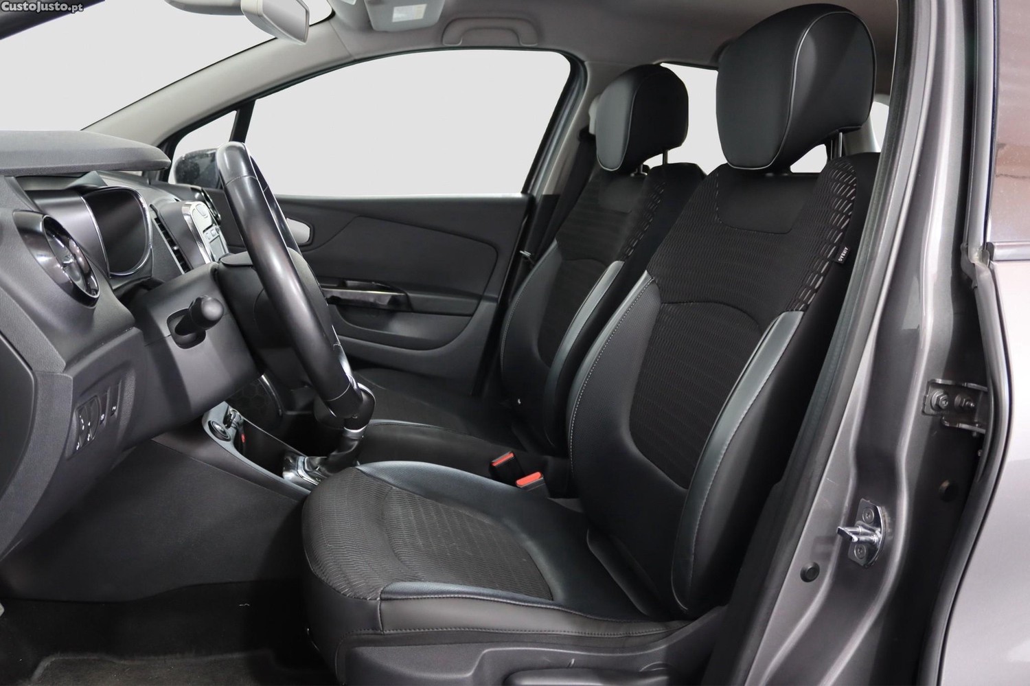 Renault Captur 1.2 TCe Energy Intens — fotografia 7