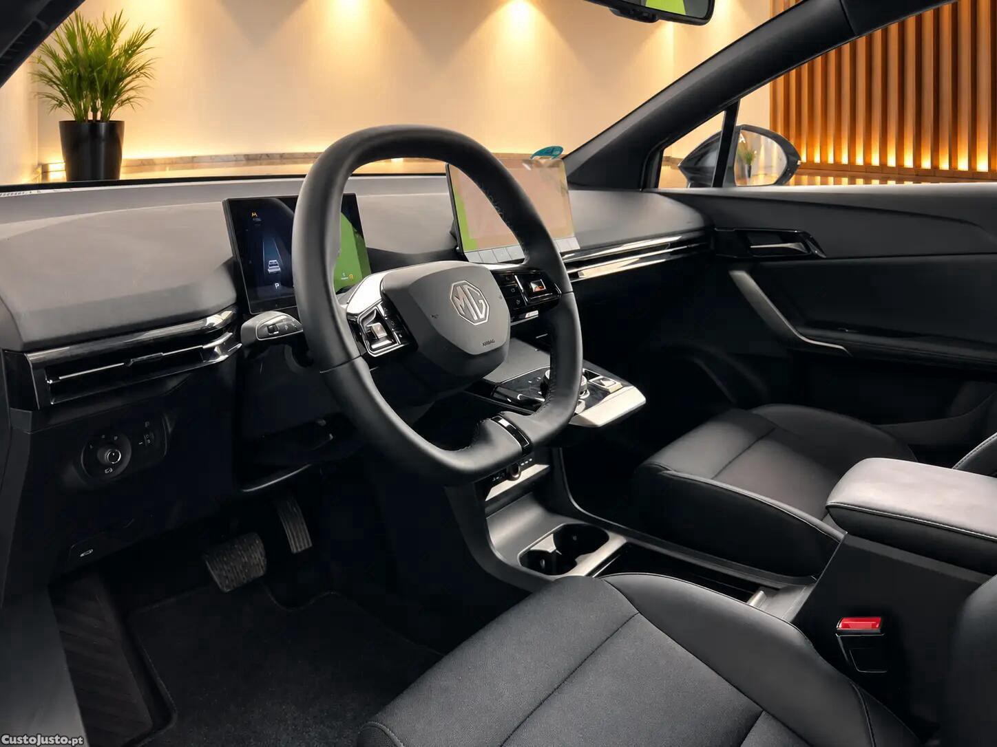 MG  64 kWh Luxury - 24 — photo 5