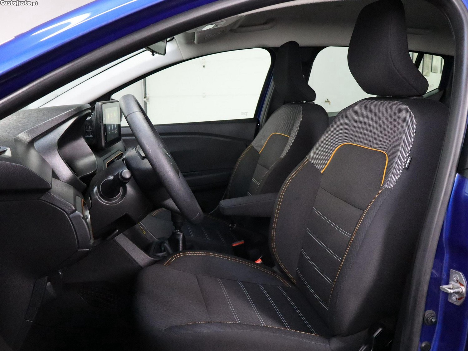Dacia Sandero 1.0 TCe Essential — fotografia 9