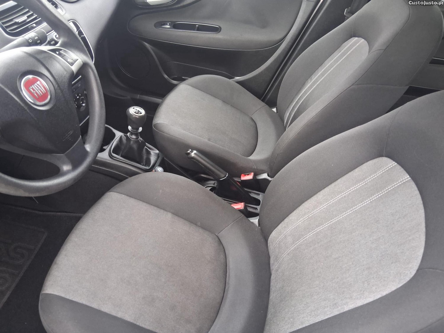 Fiat Punto GASOLINA/NACIONAL — fotografia 4