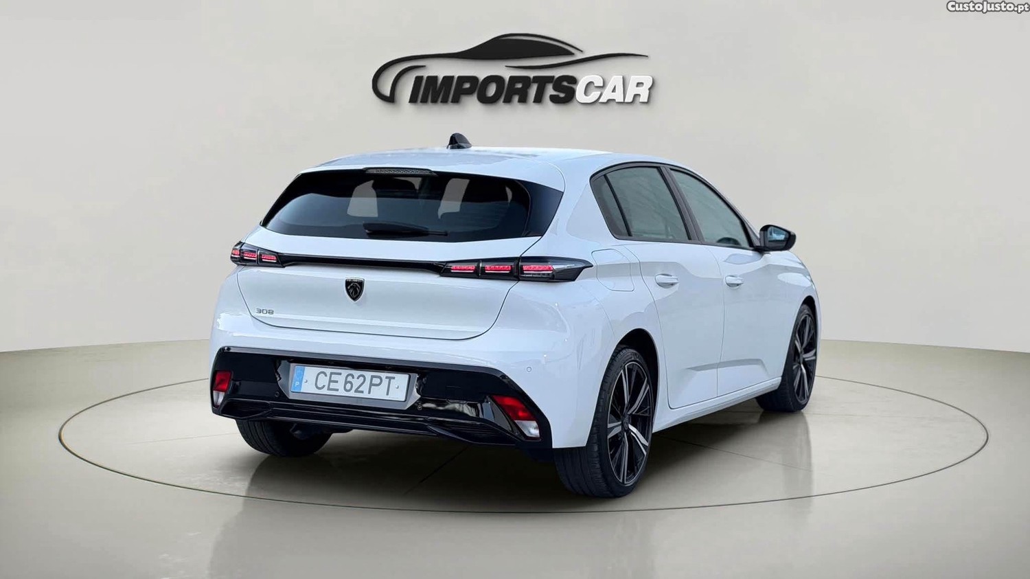 Peugeot 308 1.5 BlueHDi Allure Pack - 22 — photo 2