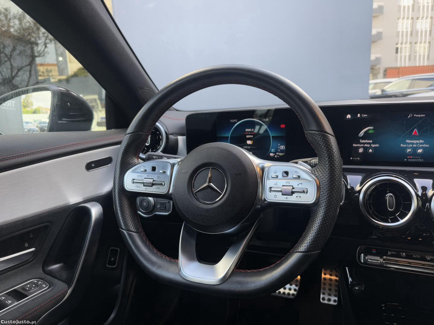 Mercedes-Benz CLA 250 e Shooting Brake AMG Line — fotografia 11
