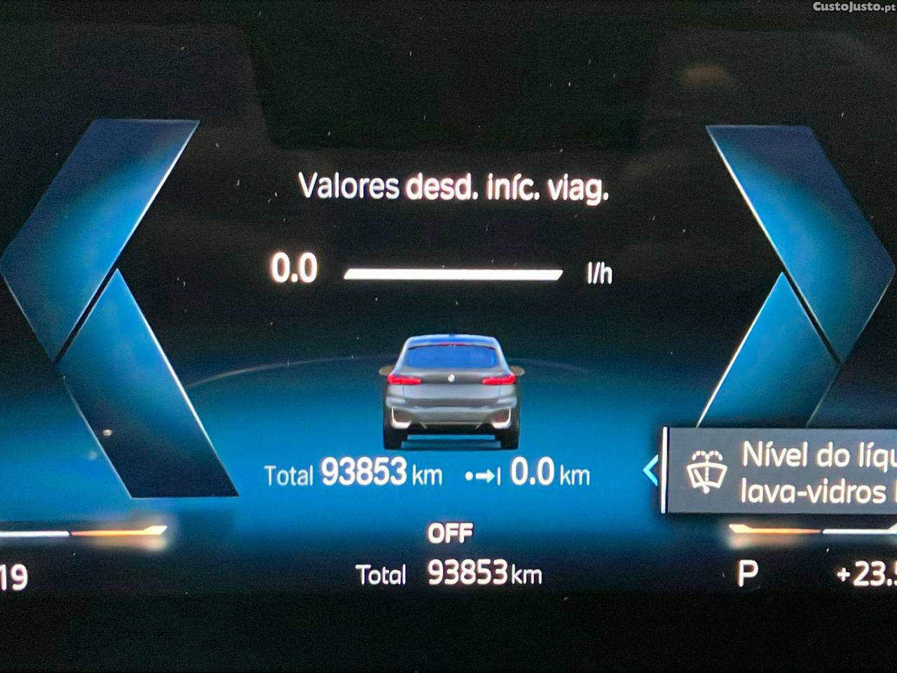 BMW 218 Active Tourer d Pack M Auto — fotografia 11