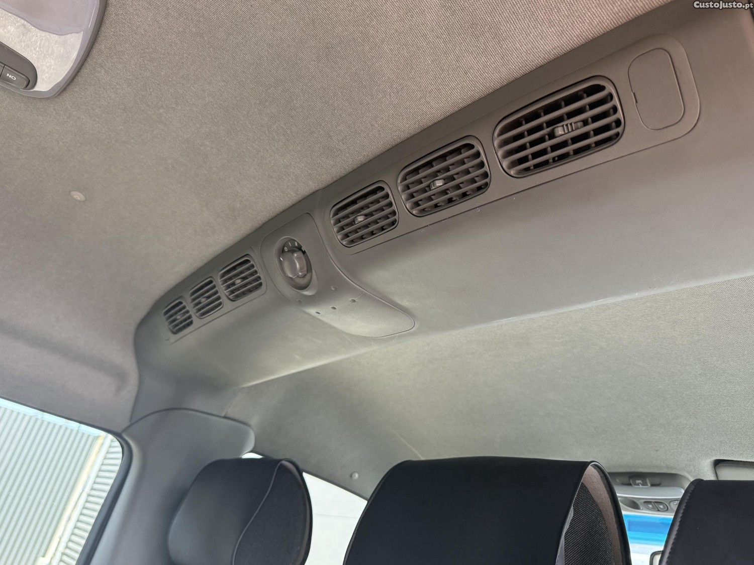Hyundai H1 2.5 TD 9 LUGARES C/ AC — fotografia 10