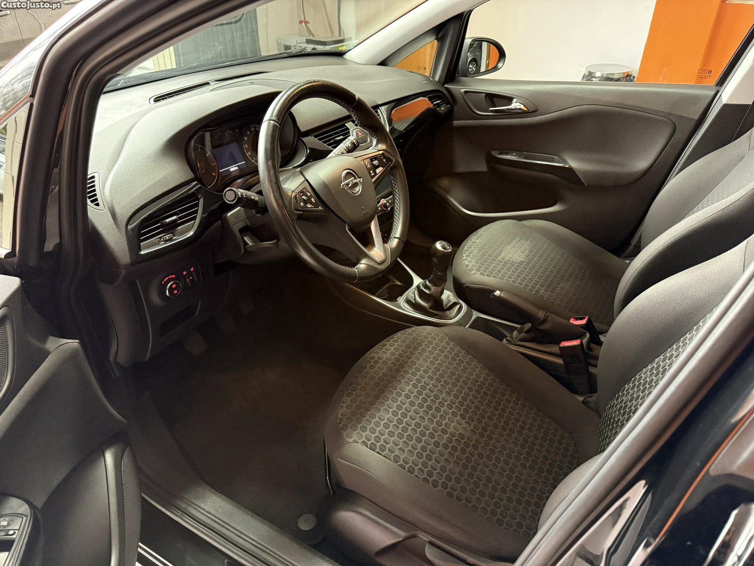 Opel Corsa 1400 — fotografia 6