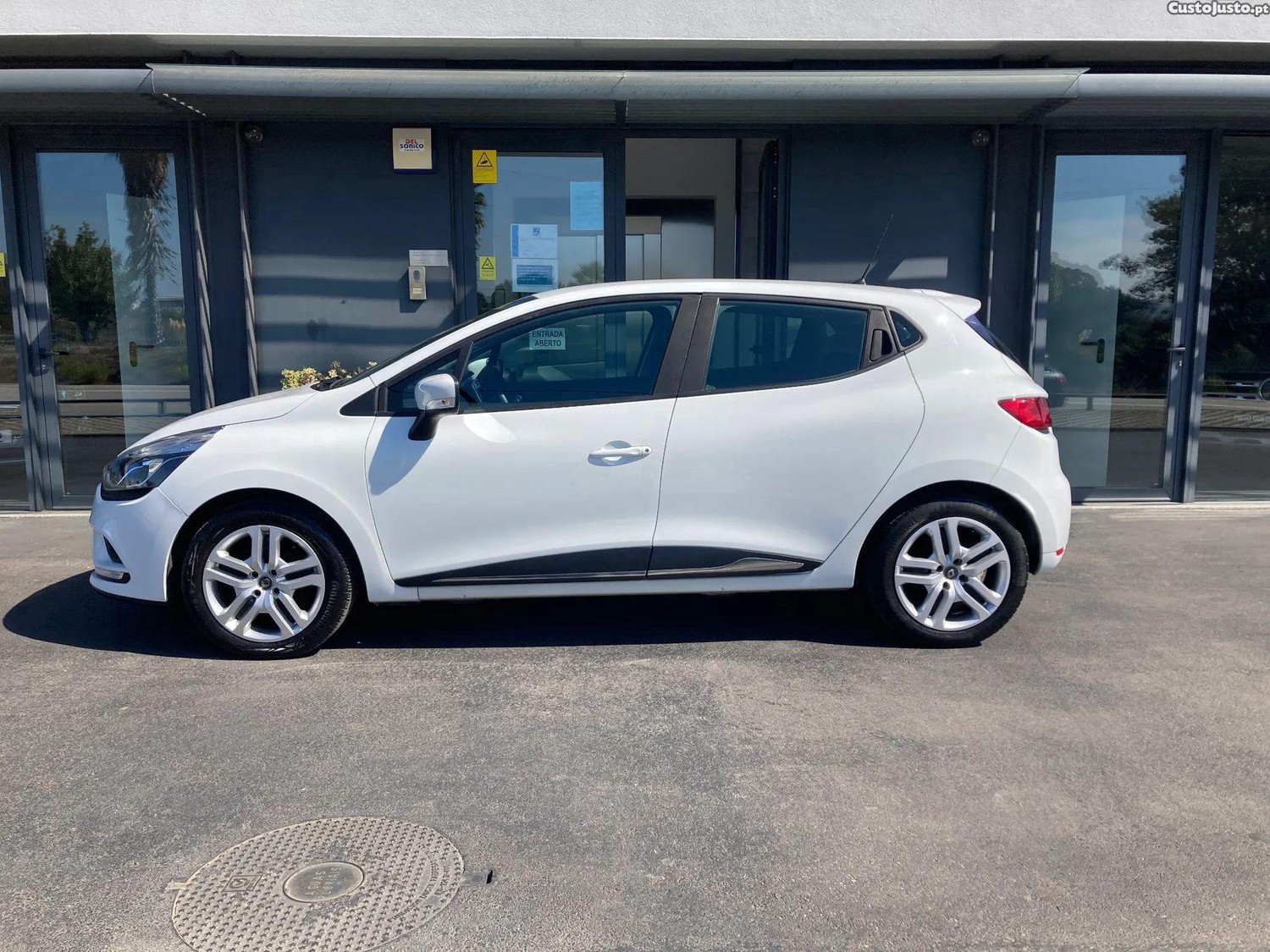 Renault Clio ENERGY TCe 90 Start - 19 — photo 5