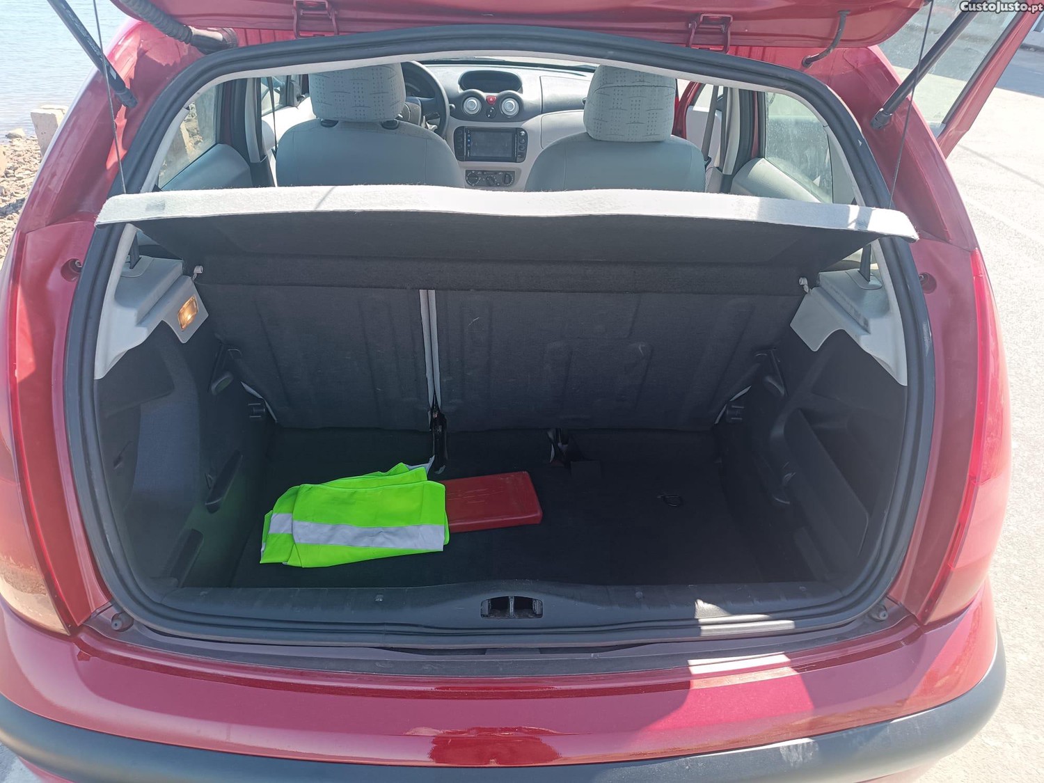 Citroën C3 1.2 - Muito Estimado - Radio Andoid - 02 foto 5