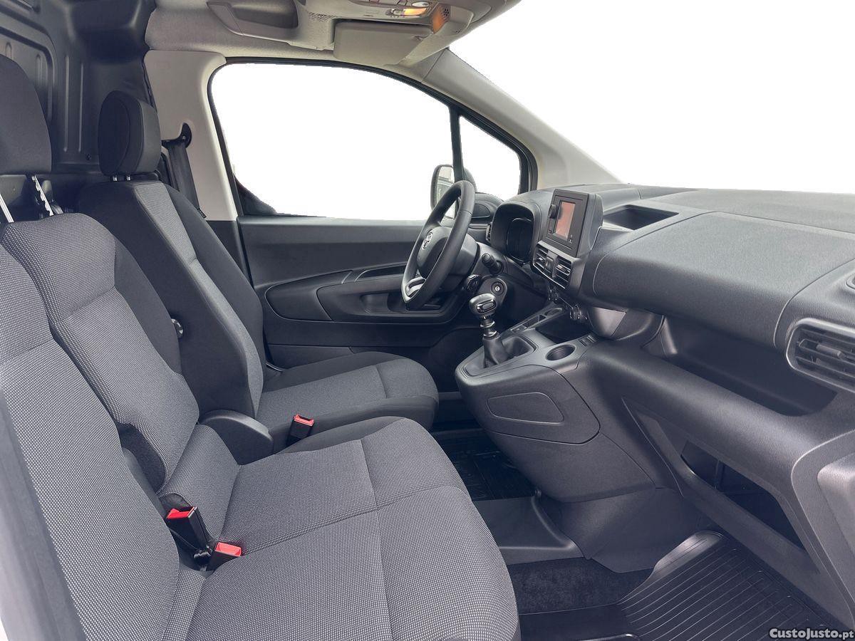 Toyota Proace City 1.5D L1 Comfort — fotografia 9