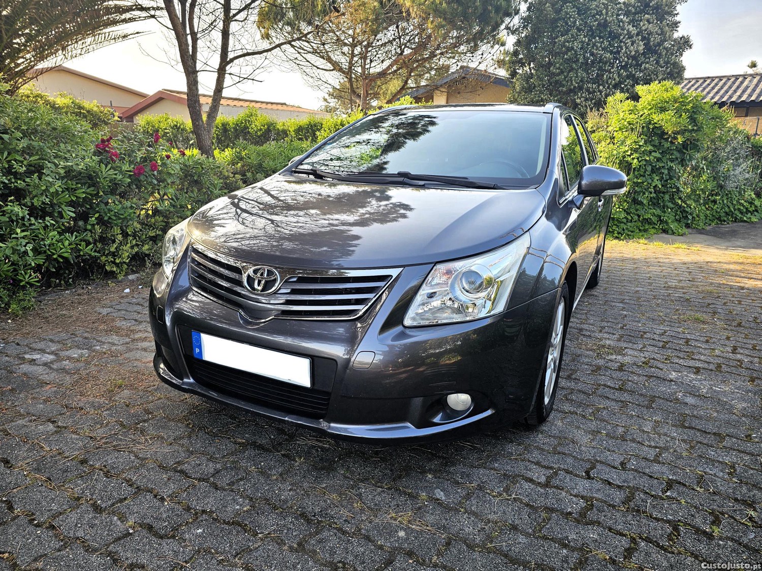 Toyota Avensis Carrinha D4D 2.0 GPS 126cv — fotografia 3