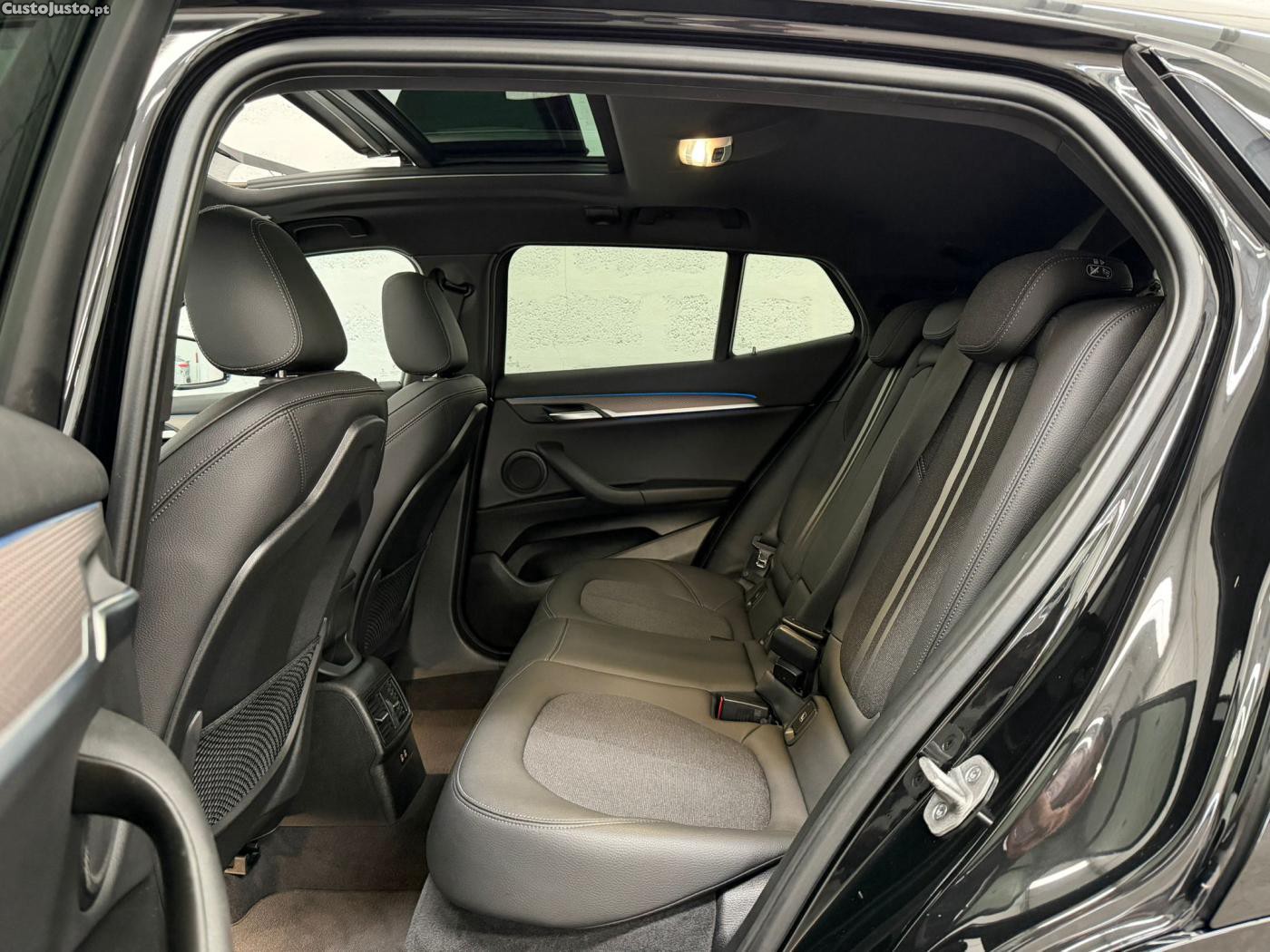 BMW X2 25 e xDrive X Pack M — fotografia 4